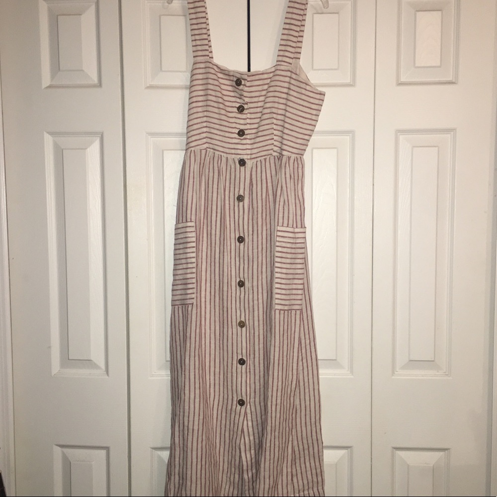 Linen dress